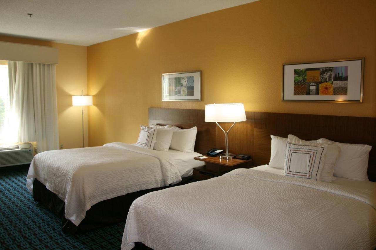 Okatie Hilton Head Hotel ブラフトン エクステリア 写真