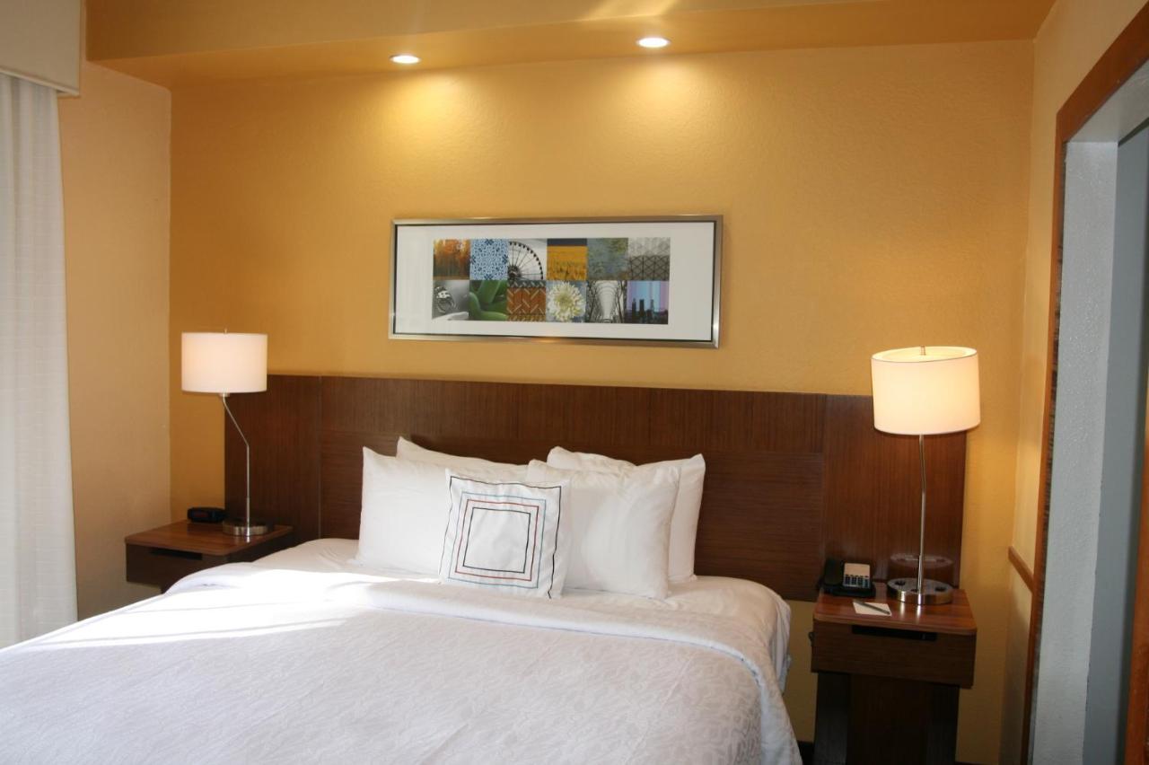 Okatie Hilton Head Hotel ブラフトン エクステリア 写真