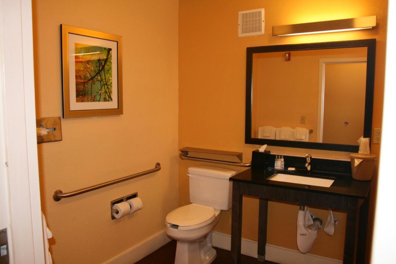 Okatie Hilton Head Hotel ブラフトン エクステリア 写真